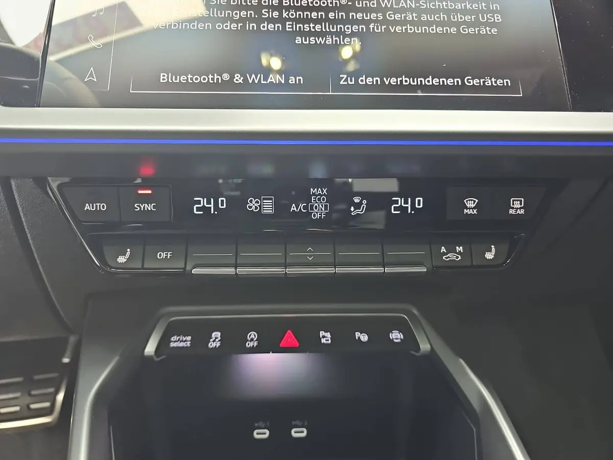 AUDI A3 35 TFSI DSG SPORTBACK S LINE LED KAMERA LM18