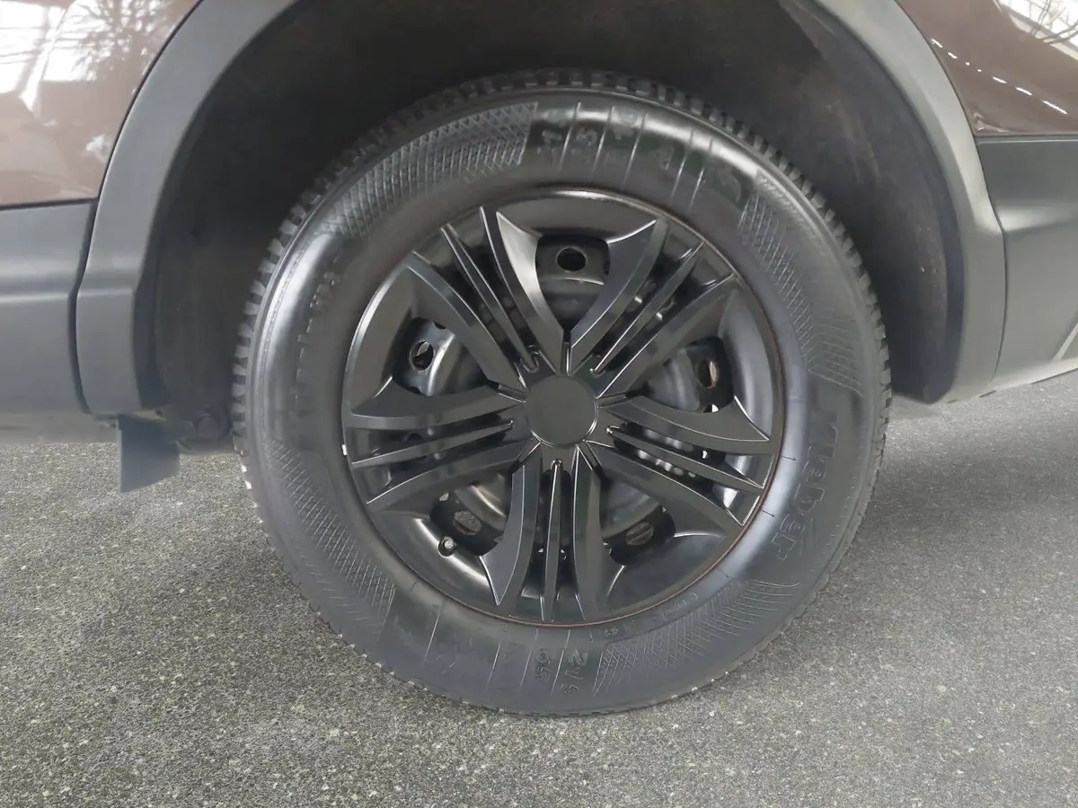 NISSAN QASHQAI 1.3 DIG-T NAVI CONNECT WINTER PDC KAMERA LM