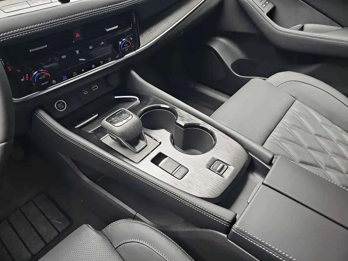 NISSAN X-TRAIL 1.5 VC-T MHEV AUTO. TEKNA+ 20ZOLL