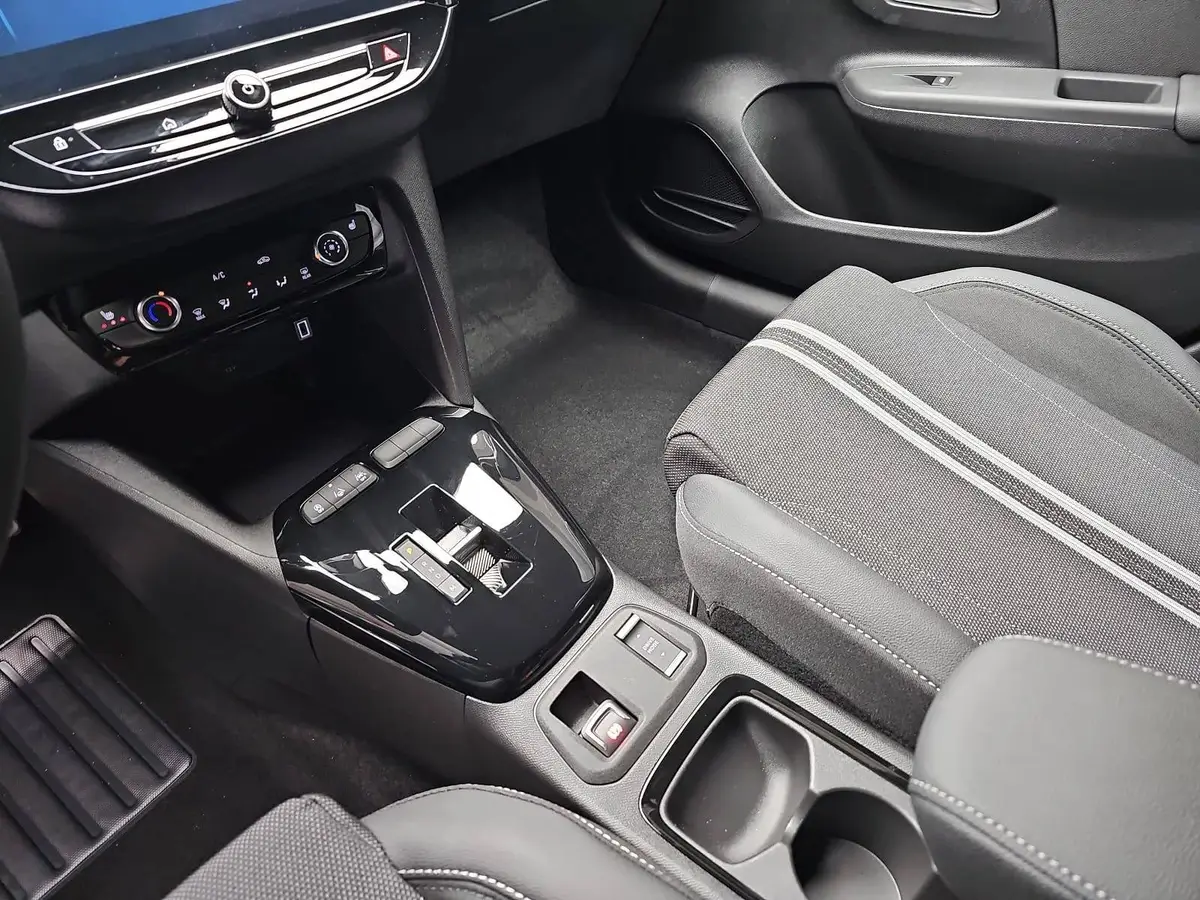 OPEL CORSA 1.2 TURBO AUTO. GS LED KLIMA SICHT WINTER DAB KAME