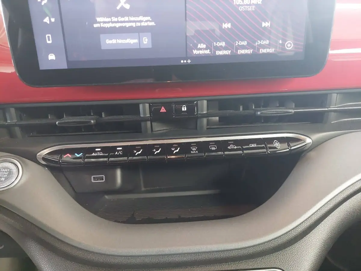 FIAT 500C ELEKTRO 23.8 KWH (RED)