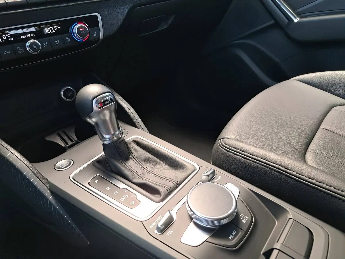 AUDI Q2 1.5 35 TFSI DSG SPORT LED PANO WINTER