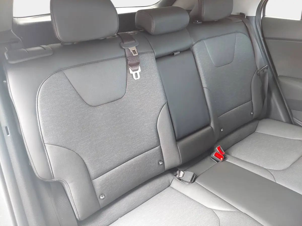 KIA NIRO 1.6 GDI PLUG-IN-HYBRID DCT SPIRIT LM18" TECHNOLOGIE RELAX