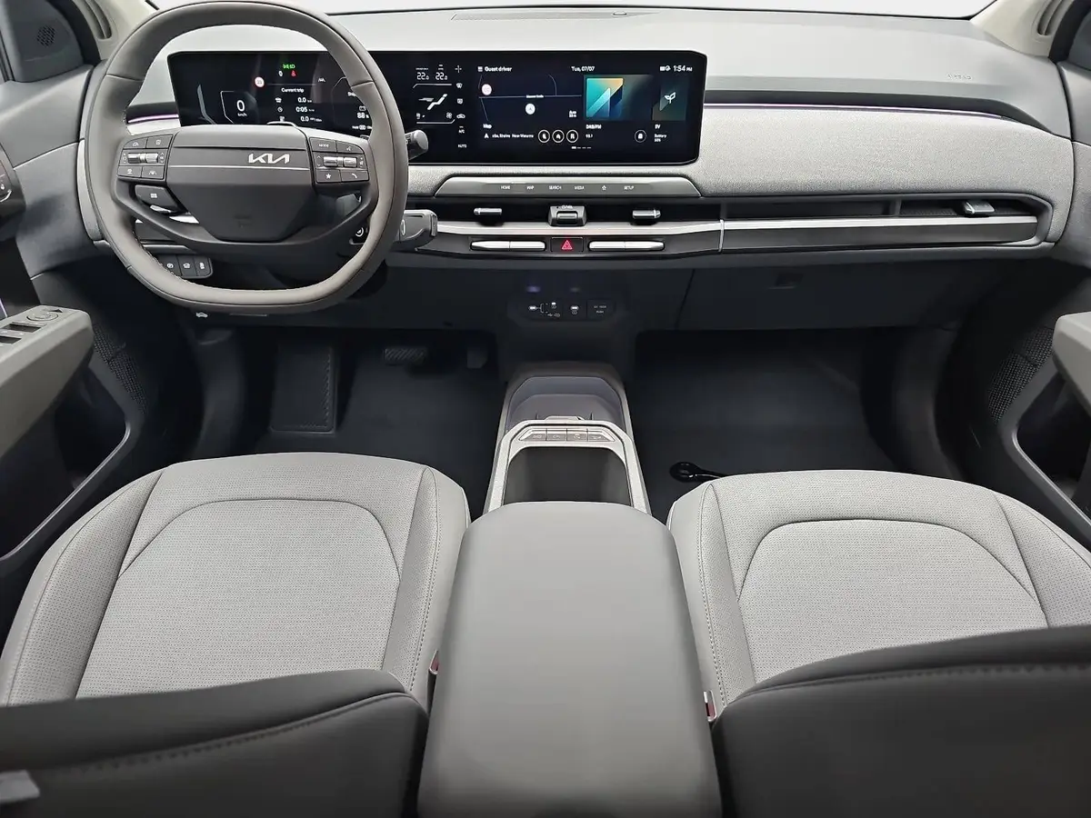 KIA EV3 81.4 KWH EARTH MJ26 WINTER BUSIN. UPGRADE DRIVEWISE-PARK DESIGN SOUND