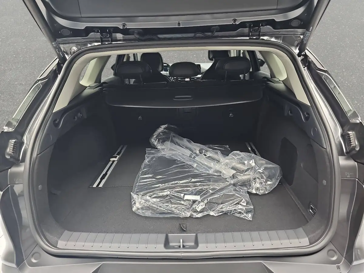 KIA K4 SW 1.6 T-GDI 150 PS DCT7 SPIRIT MJ26 DRIVEWISE-PARK SOUND