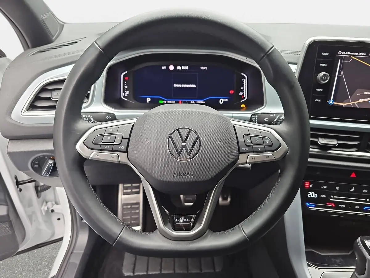 VW T-ROC 1.5 TSI DSG GOAL NAVI LED KLIMAAUTO ACC KAMERA AHK