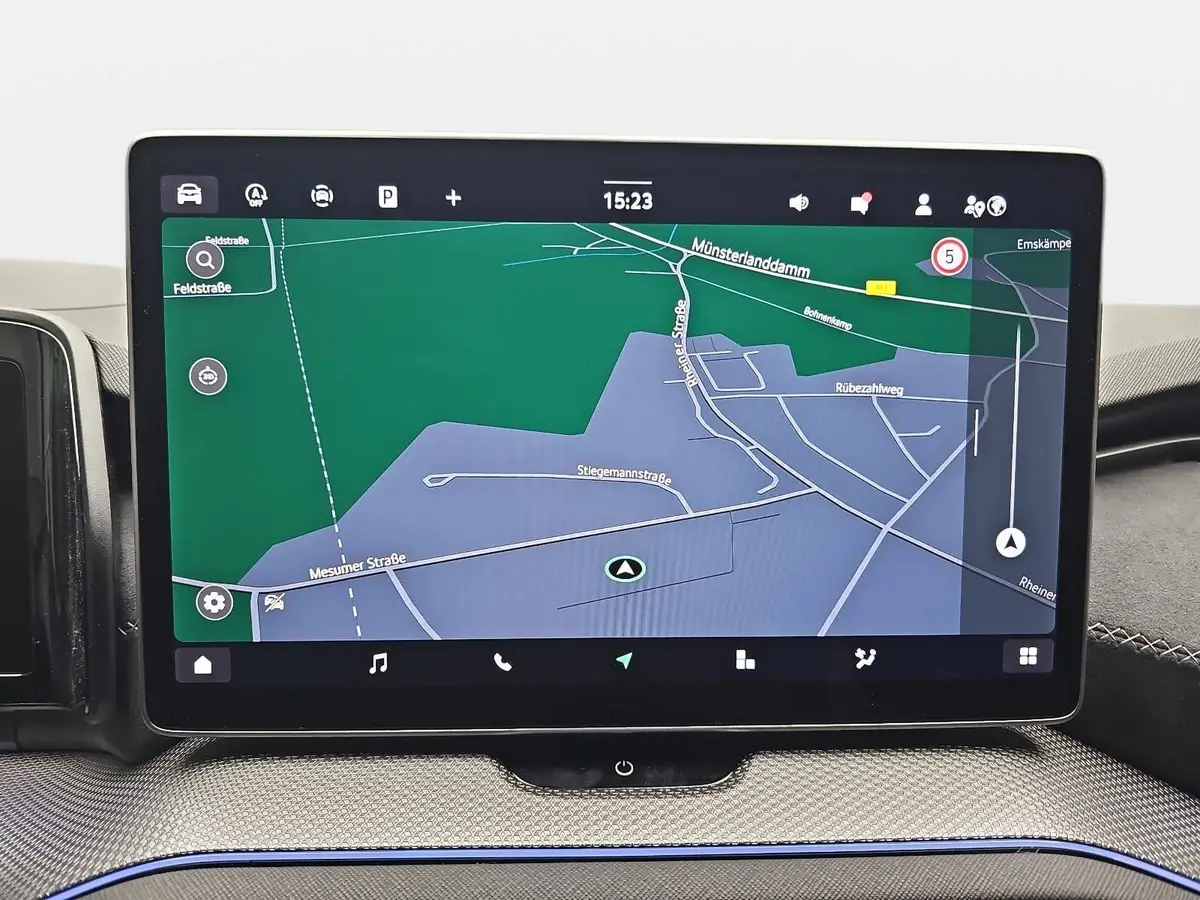 SKODA KODIAQ 1.5 TSI DSG SPORTLINE NAVI LED ACC PANO WINTER AHK