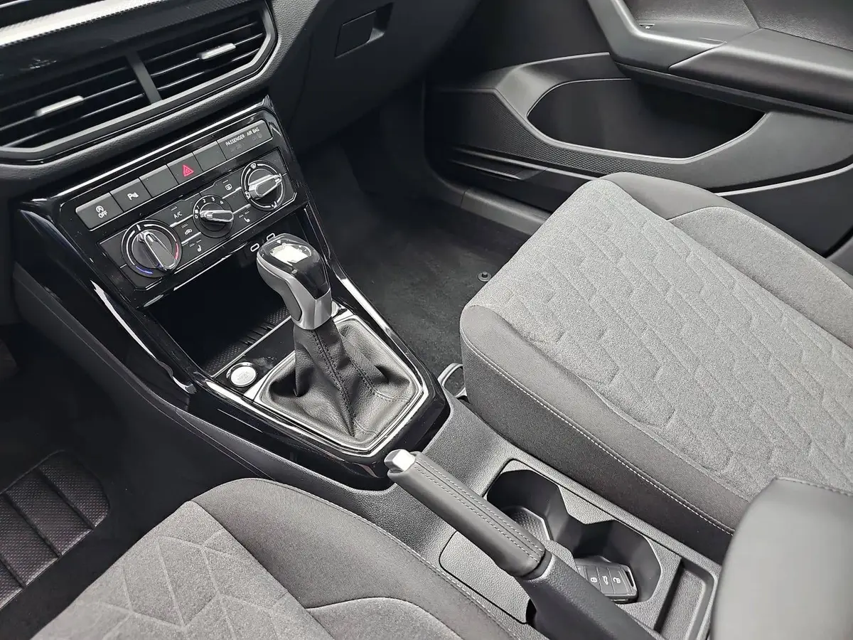 VW T-CROSS 1.0 TSI DSG LIFE LED APP-CONNECT LM