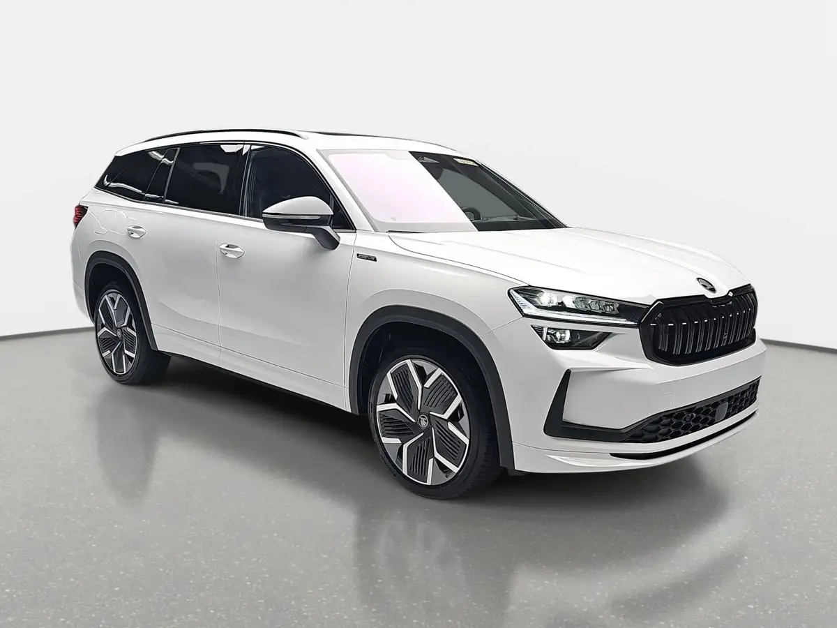 SKODA KODIAQ 2.0 TSI DSG SPORTLINE 4X4 NAVI LED AHK