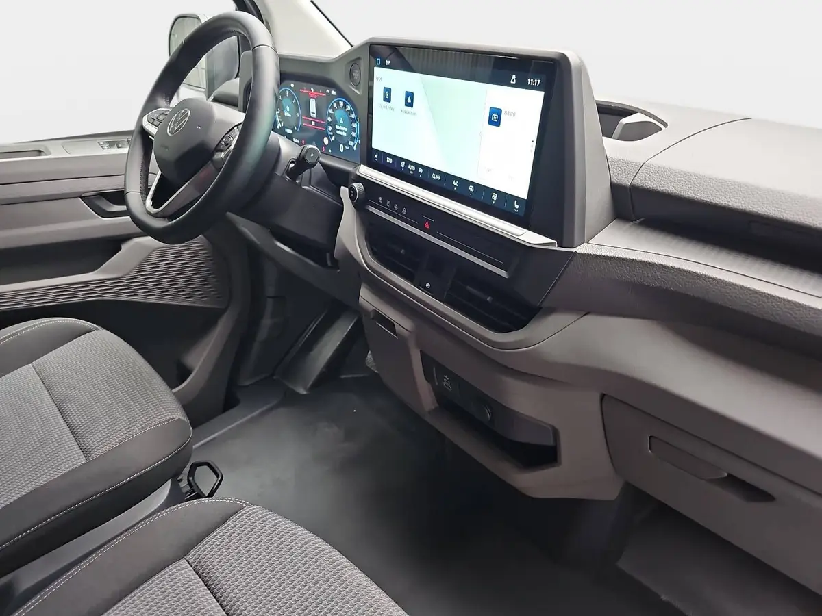 VW T7 TRANSPORTER 2.0 TDI DSG KASTEN L2H1 LED