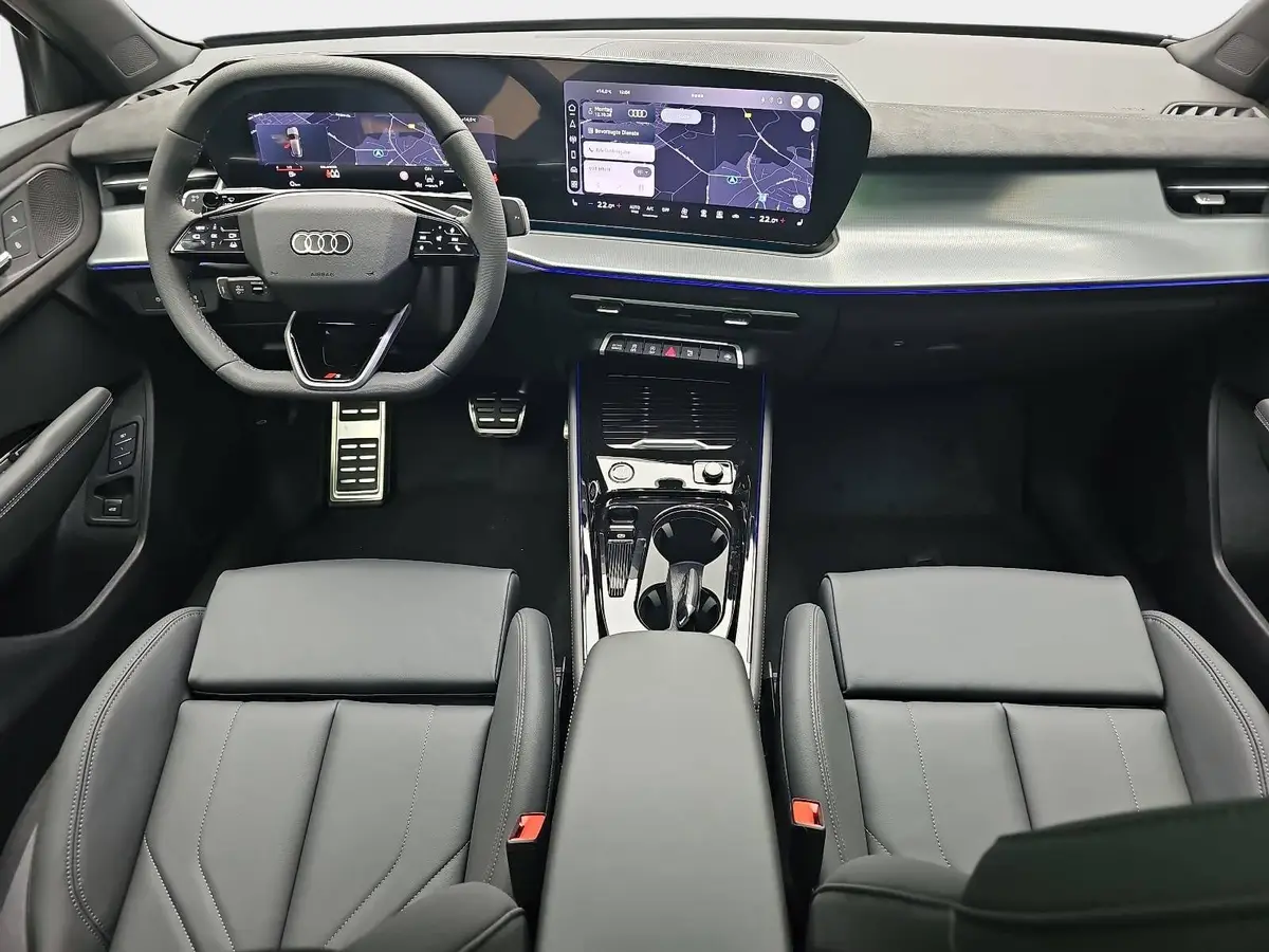AUDI Q3 TFSI S-TRONIC S-LINE NAVI LED-PLUS PANO
