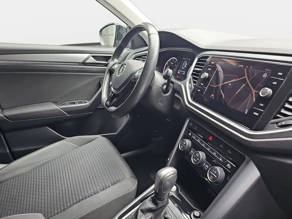 VW T-ROC 1.5 TSI DSG ACTIVE NAVI P-ASSIST KAMERA