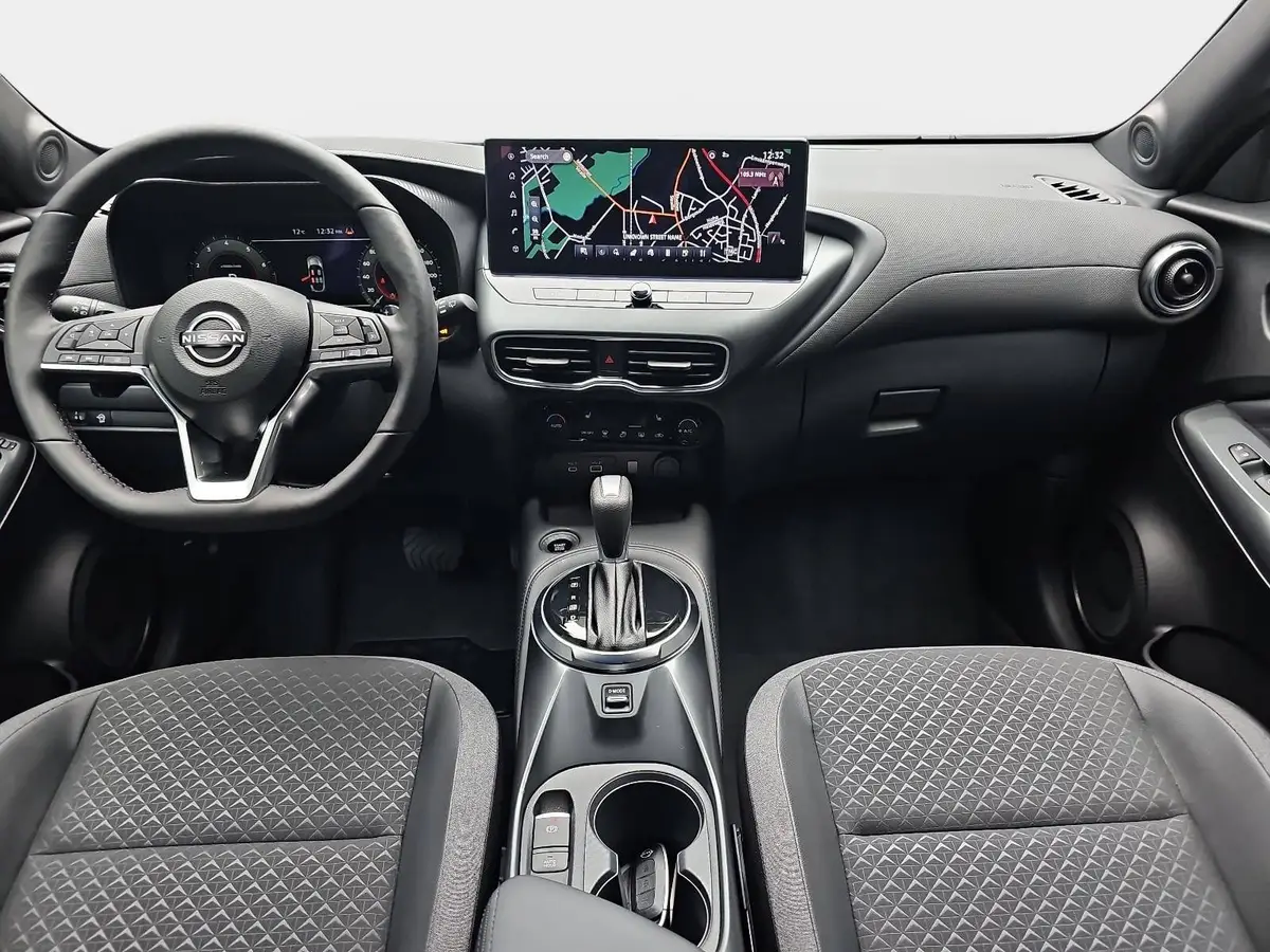 NISSAN JUKE 1.0 DIG-T 5T AUTO. N-CONNECTA NAVI WINTER