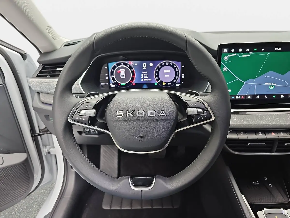 SKODA OCTAVIA COMBI 1.5 TSI ETEC DSG SELECTION NAVI LED ACC WINTER KA