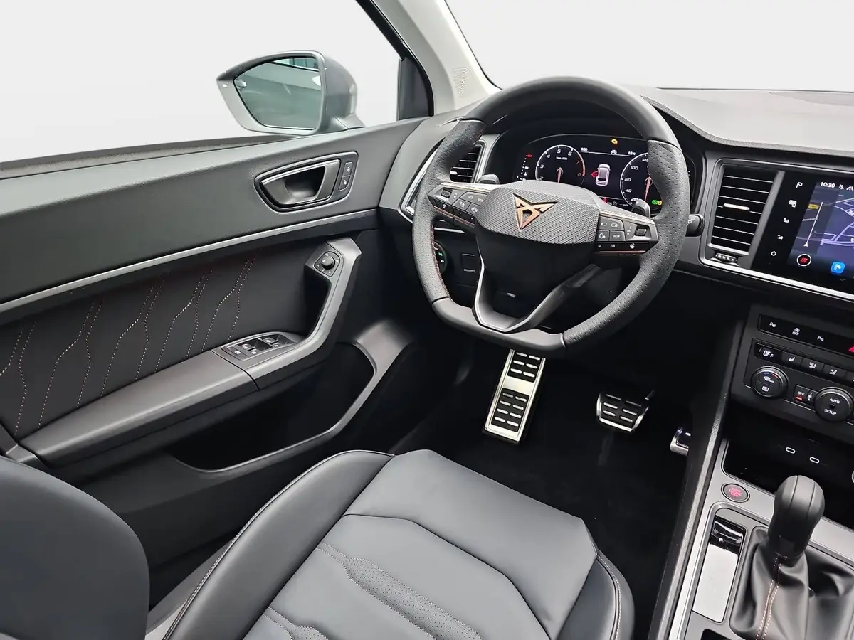 CUPRA ATECA 1.5 TSI DSG NAVI LED ACC LEDER KAMERA LM19