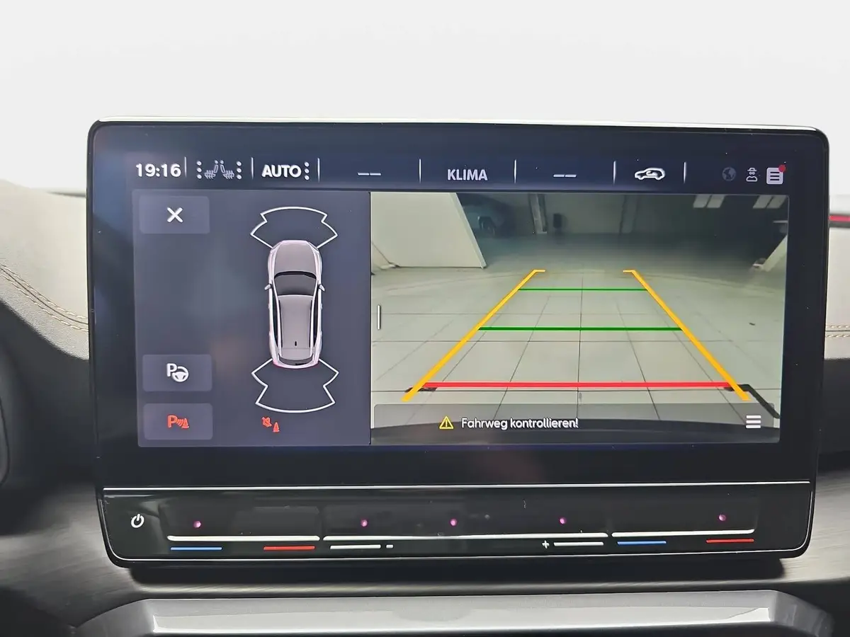 CUPRA FORMENTOR 1.4 DSG PHEV NAVI LED KAMERA