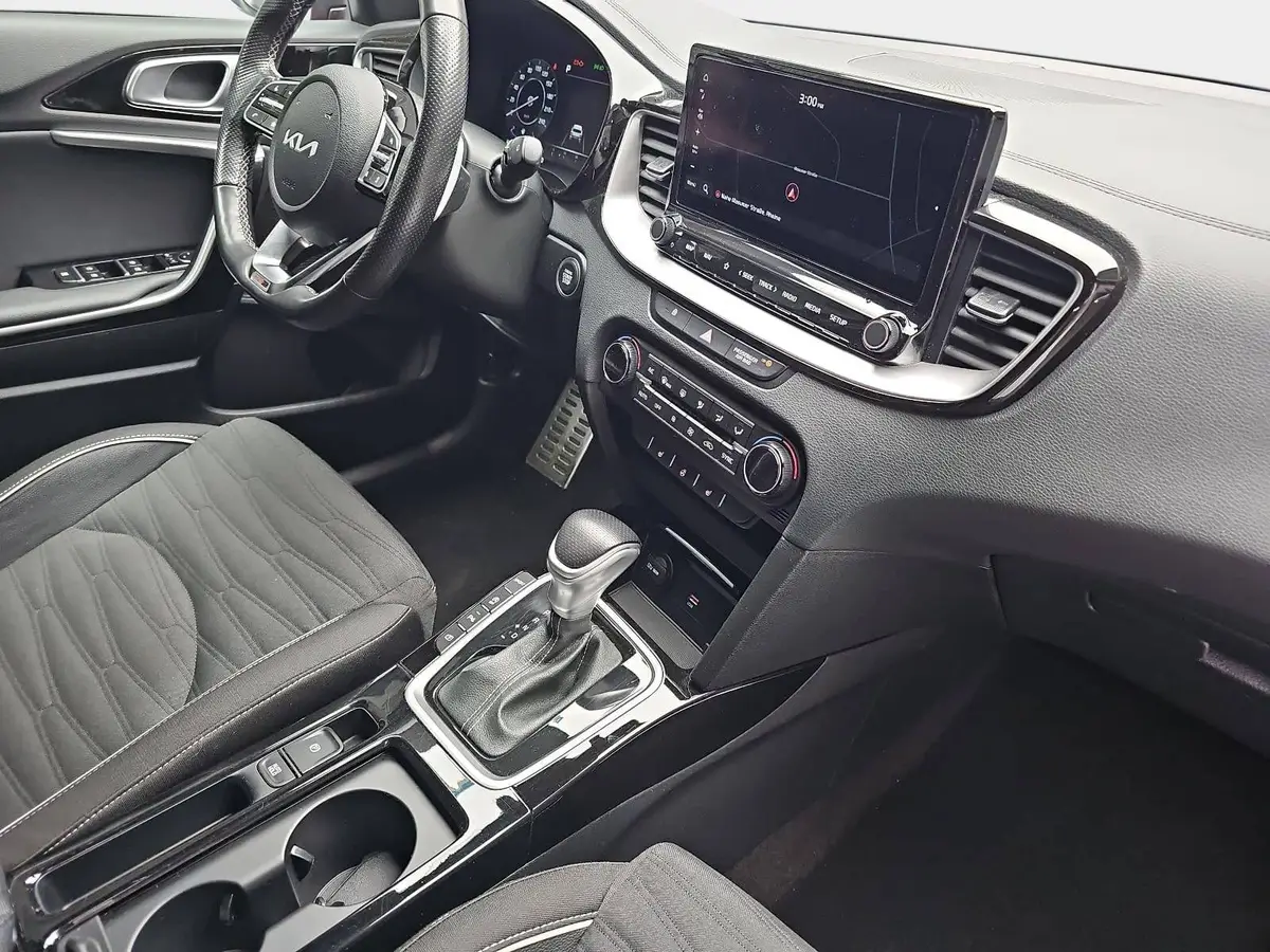 KIA XCEED 1.5 T-GDI GT LINE WINTER LED KAMERA