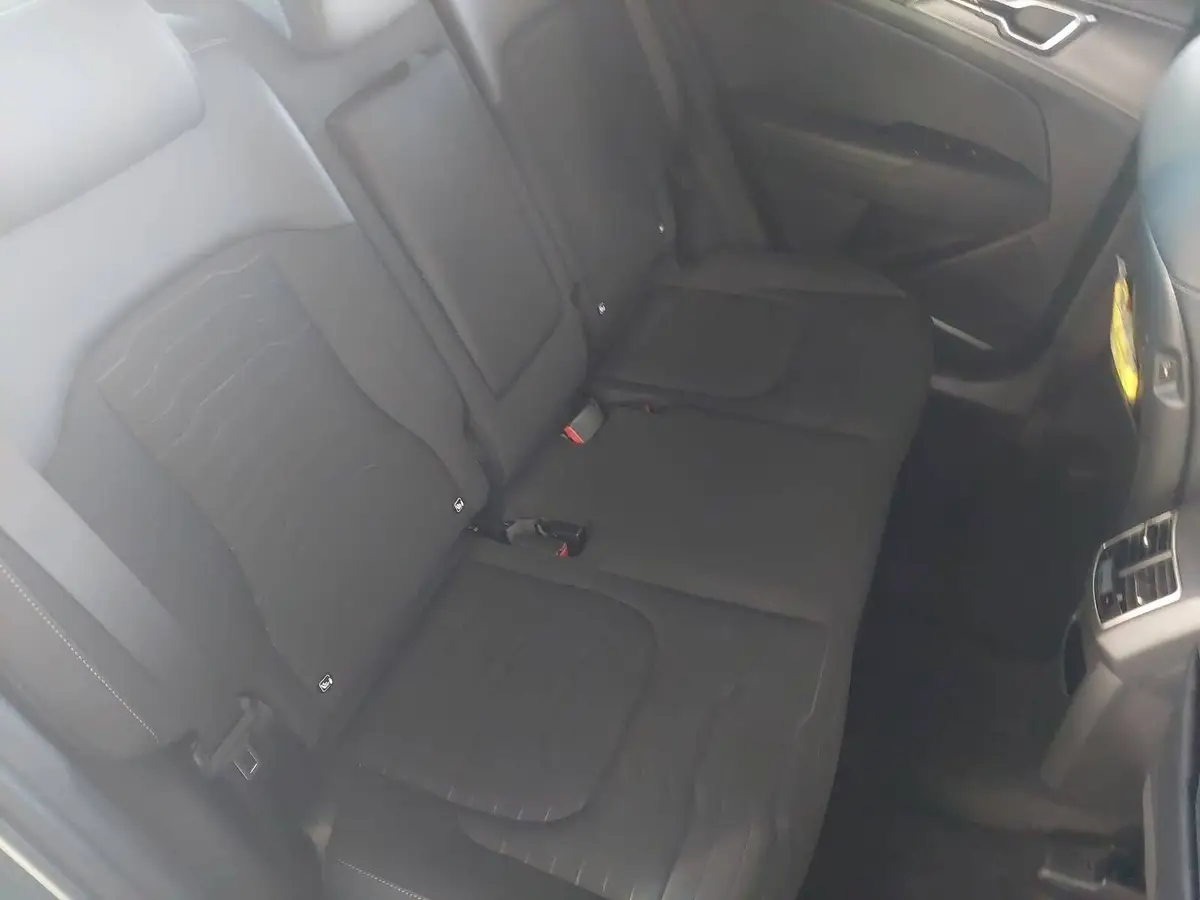 KIA SPORTAGE 1.6T PLUG-IN-HYBRID AUTO. SPIRIT AHK ALLWETTER