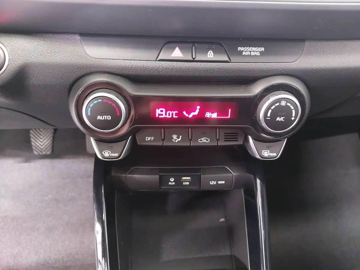 KIA STONIC 1.0 GDI SPIRIT