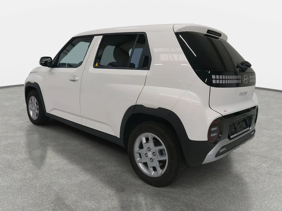 HYUNDAI INSTER ELEKTRO 42 KWH TREND 2WD NAVI LM