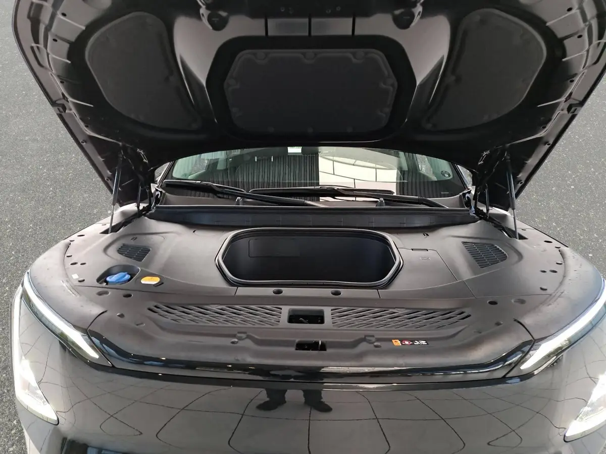 KIA EV5 81.4 KWH EARTH MJ26 DRIVEWISE SOUND LED