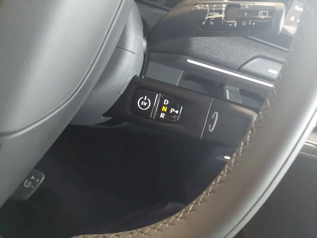 KIA EV2 42.2 KWH EARTH MJ27 4SITZE WINTER-CON 22KW-AC TECHN DRIVEW-PARK DESIGN