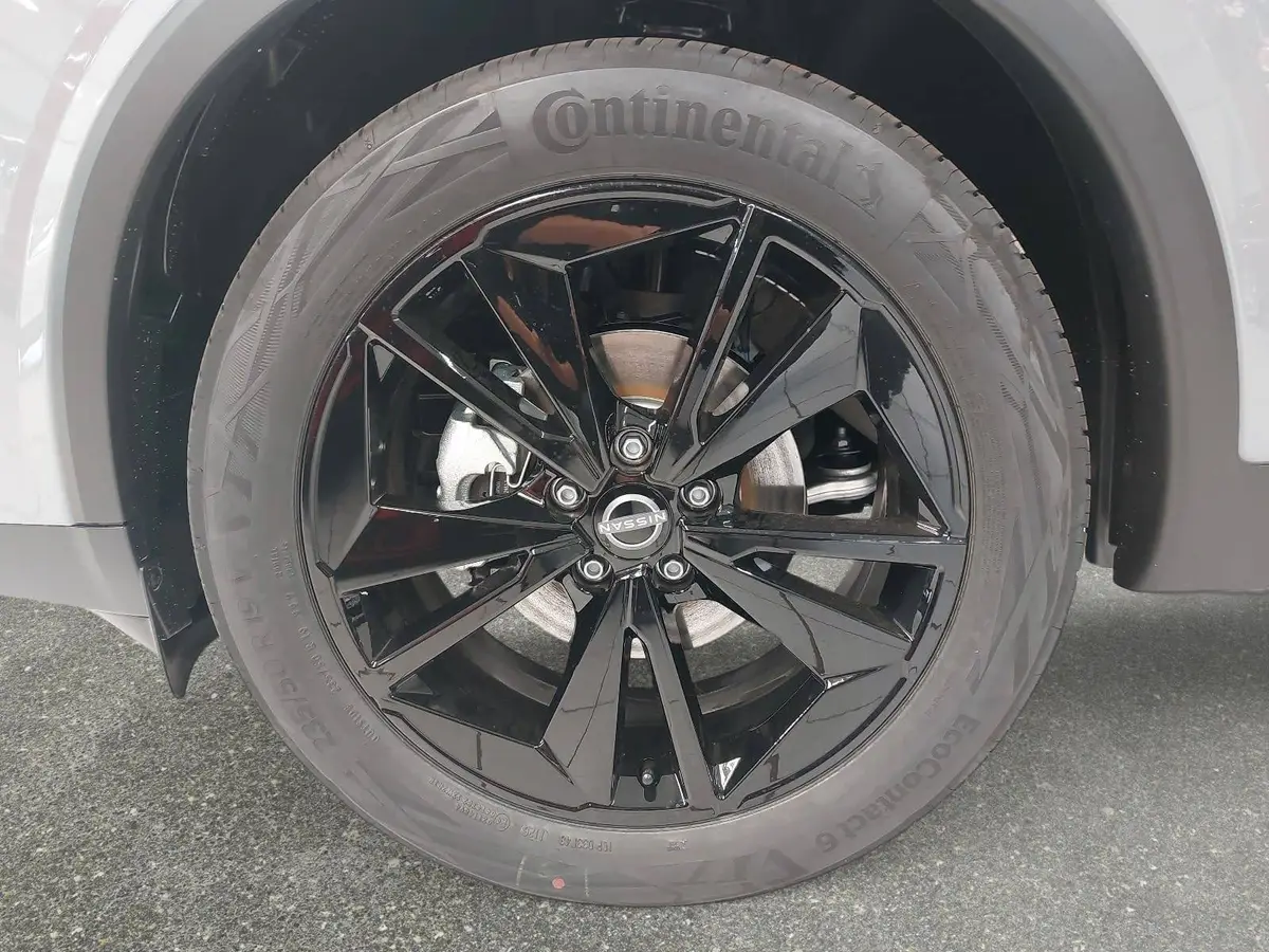 NISSAN QASHQAI 1.3 DIG-T MHEV AUTO. MJ27 TEKNA PANORAMA BOSE HEAD-UP-DISPLAY