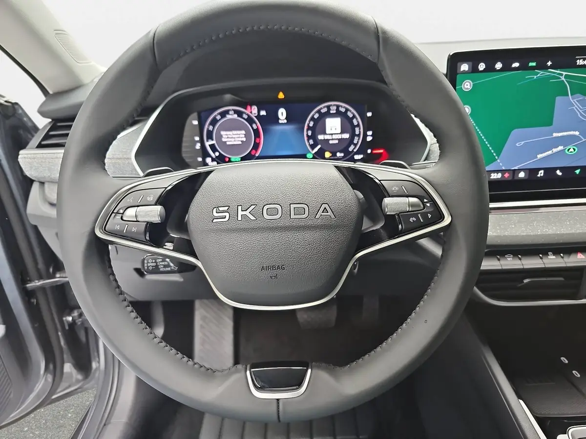 SKODA OCTAVIA COMBI 1.5 TSI ETEC DSG SELECTION NAVI LED ACC WINTER KA