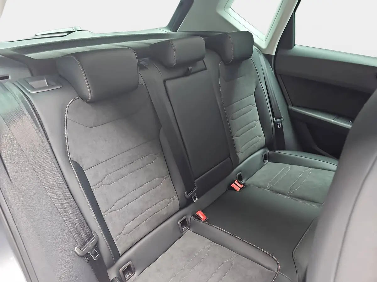 CUPRA ATECA 1.5 TSI DSG NAVI LED PANO P-ASSIST MEMORY KAMERA 