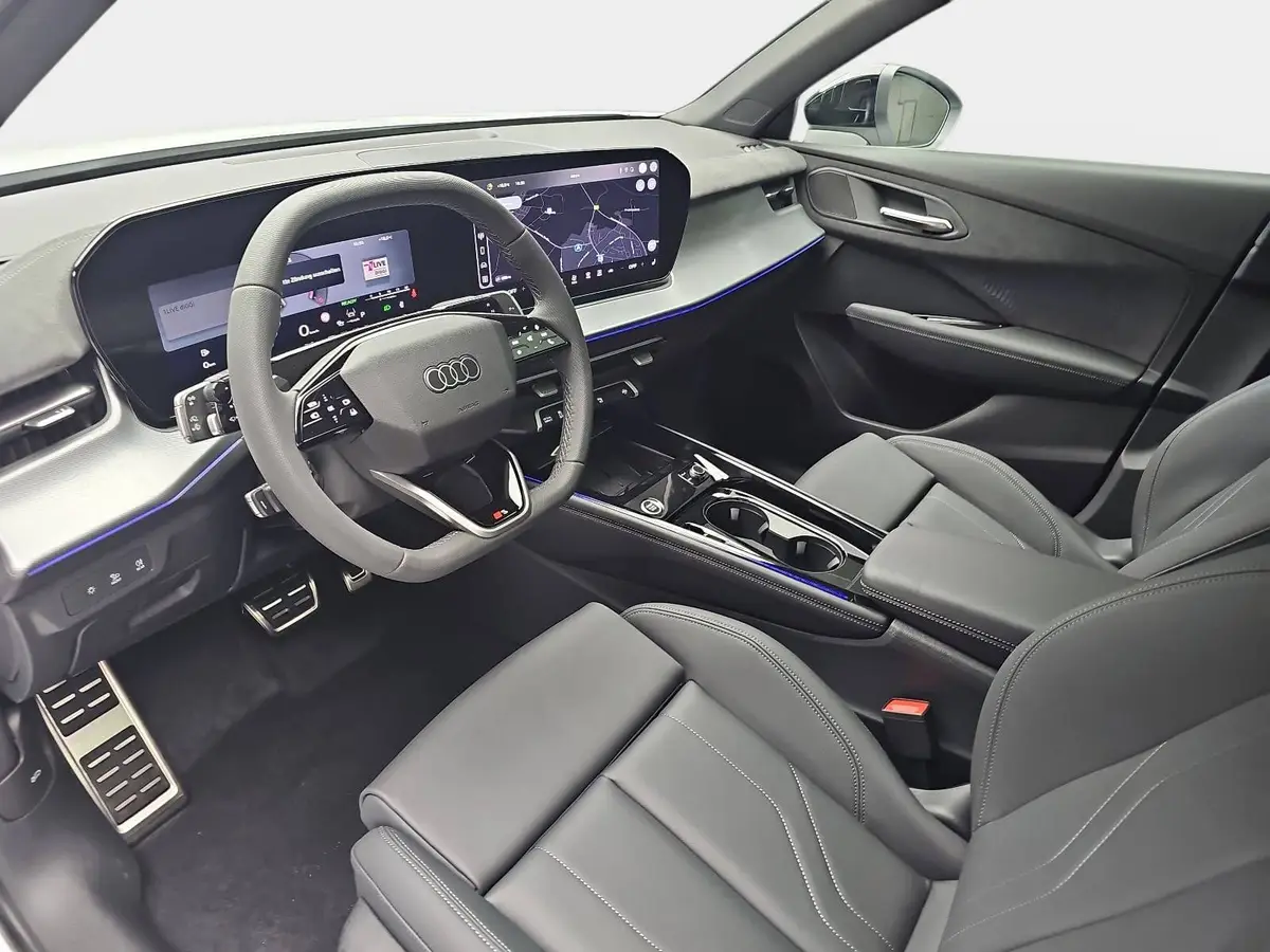 AUDI Q3 TDI S-TRONIC S-LINE NAVI LED-PLUS PANO