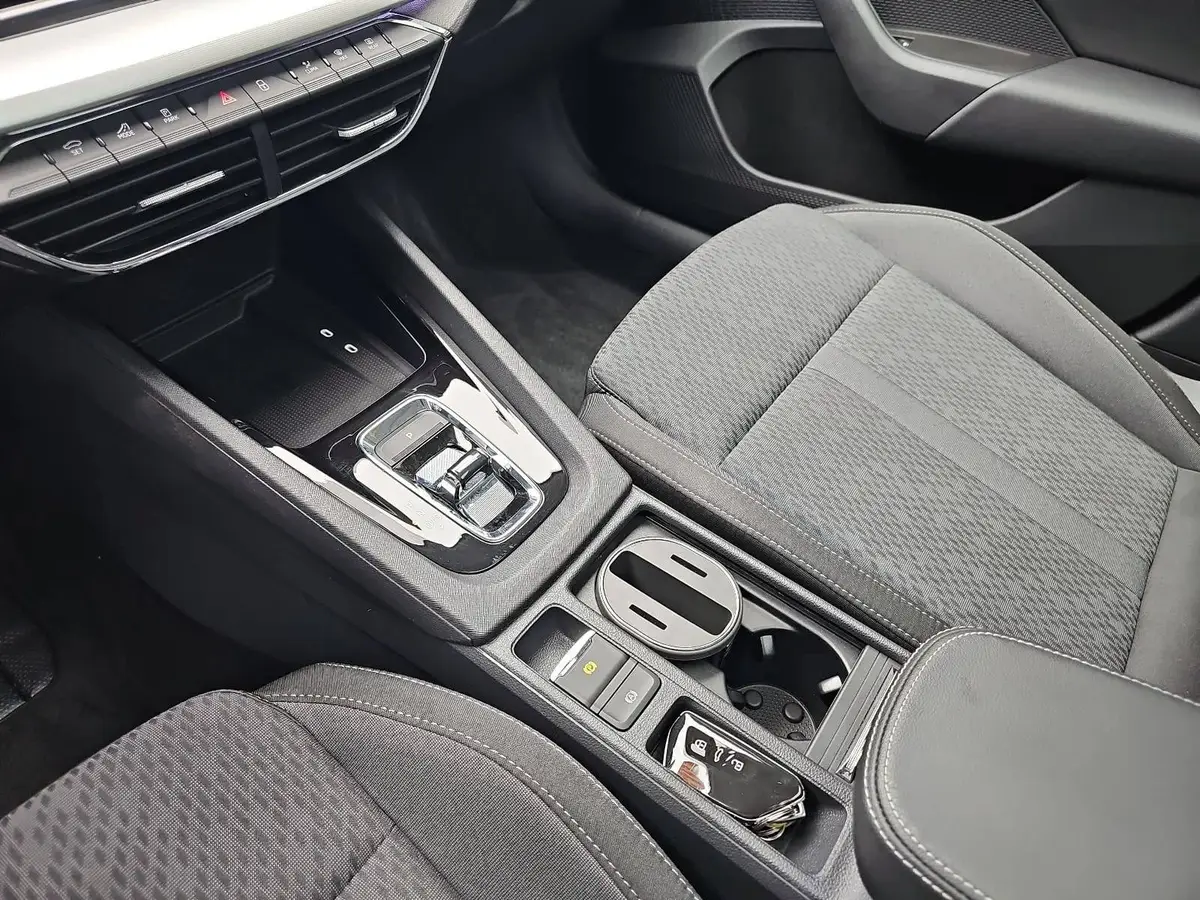 SKODA OCTAVIA COMBI 1.4 TSI IV DSG STYLE NAVI LM