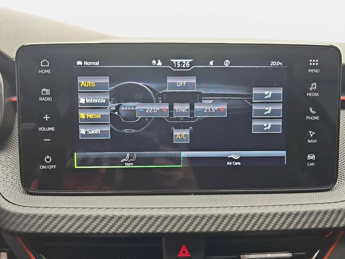 SKODA KAMIQ 1.5 TSI DSG MONTE CARLO NAVI LED