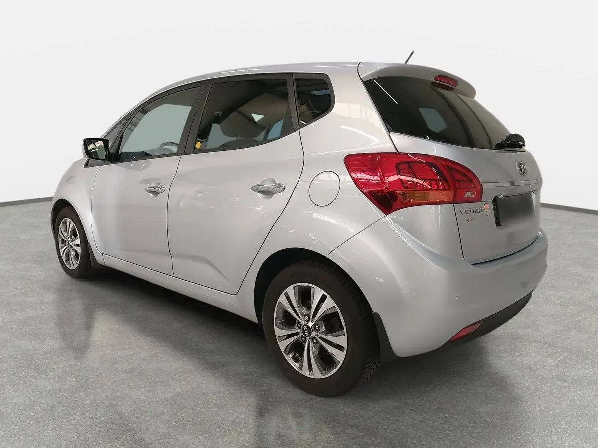 KIA VENGA 1.6 CVVT DREAM TEAM