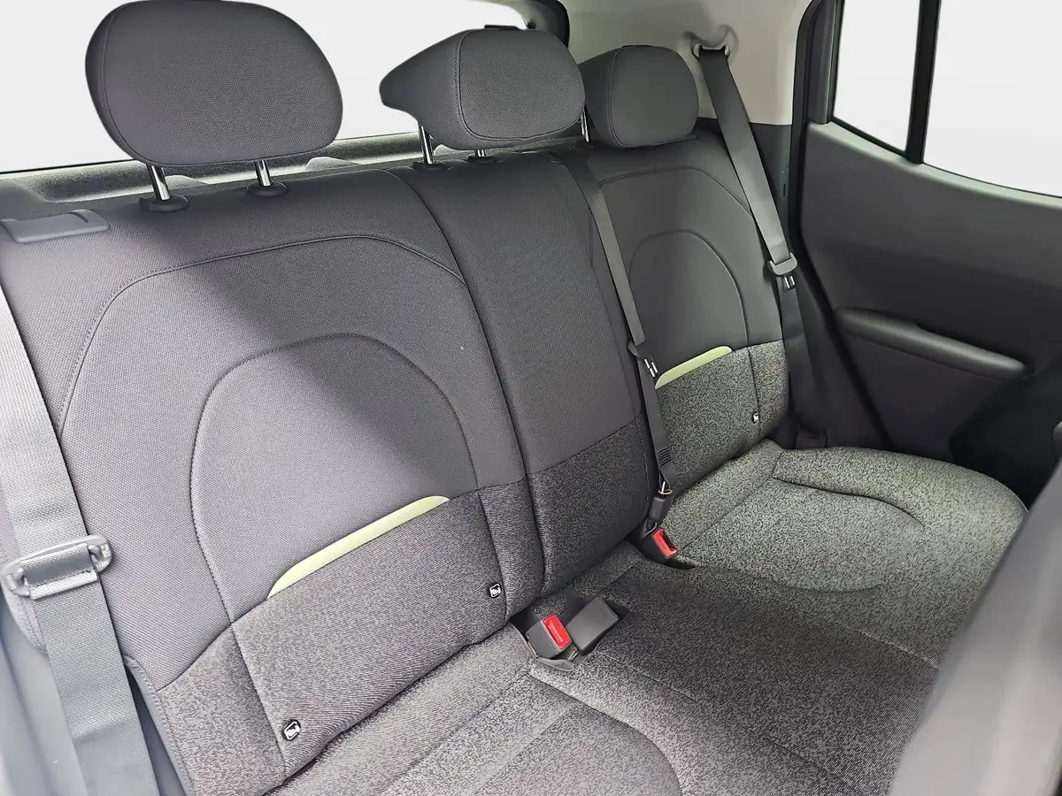 KIA EV2 42.2 KWH EARTH MJ27 WINTER-CONNECT TECHNOLOGY DRIVEWISE-PARK DESIGN