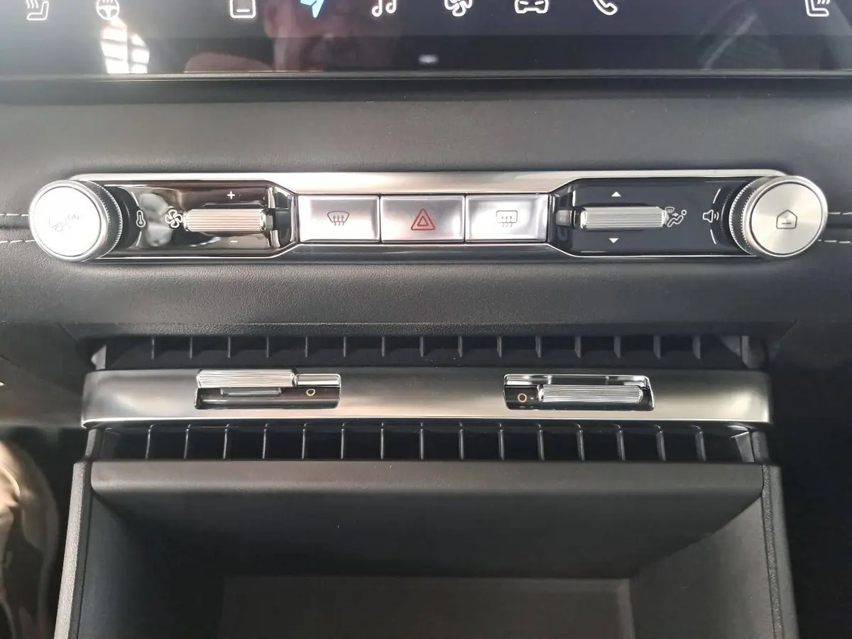 MG MG4 URBAN EV 43 KWH MY26 COMFORT