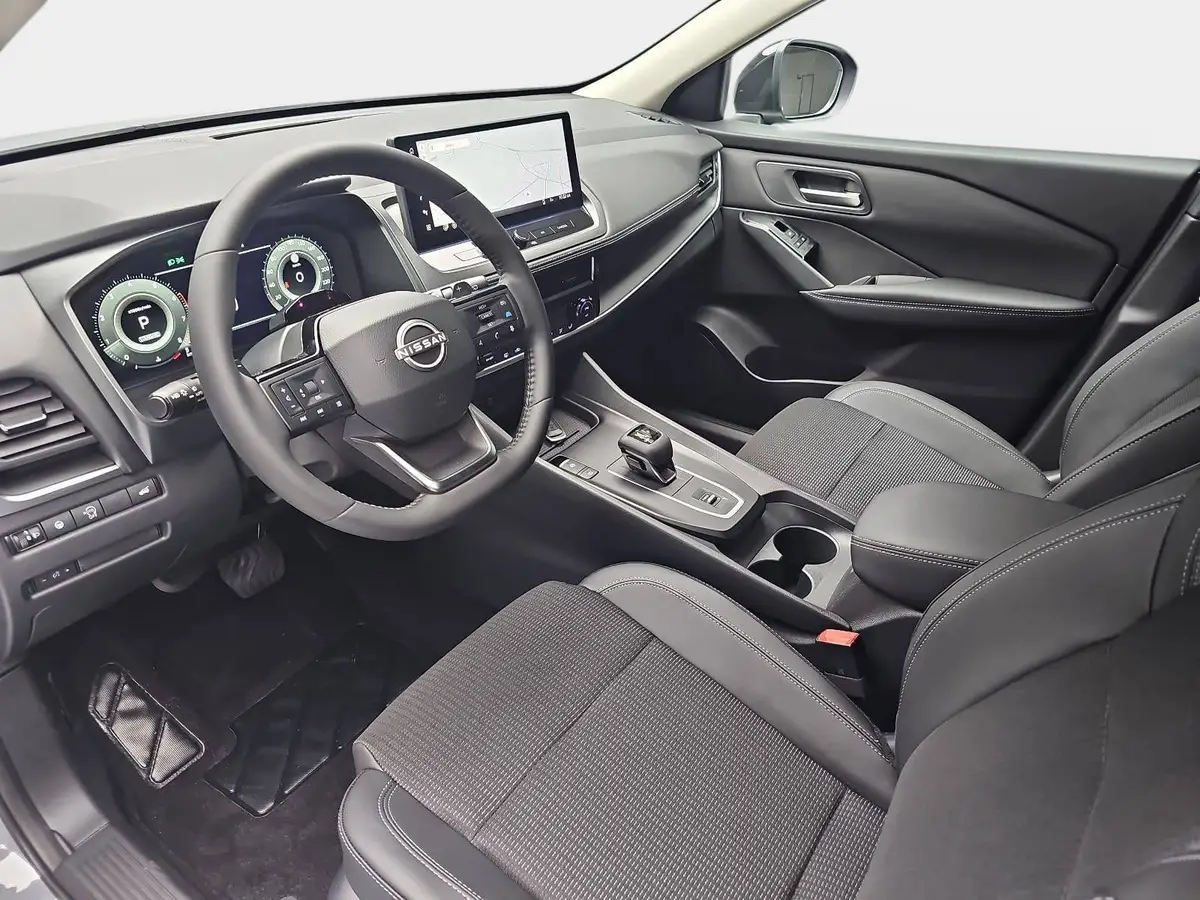 NISSAN QASHQAI 1.3 DIG-T MHEV AUTO. N-CONNECTA WINTER EL-HECKKLAPPE