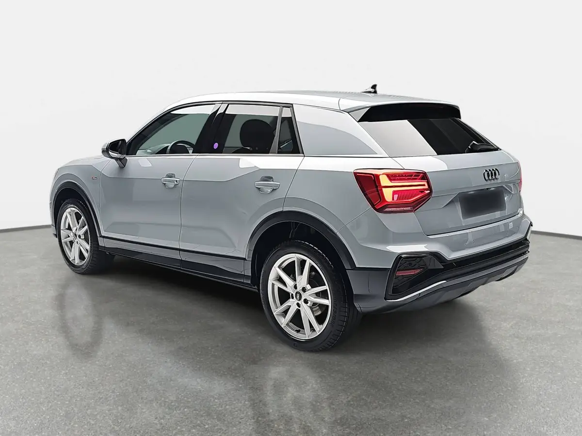 AUDI Q2 35 TFSI S-TRONIC S LINE NAVI LED KLIMAAUTO EL.HEC