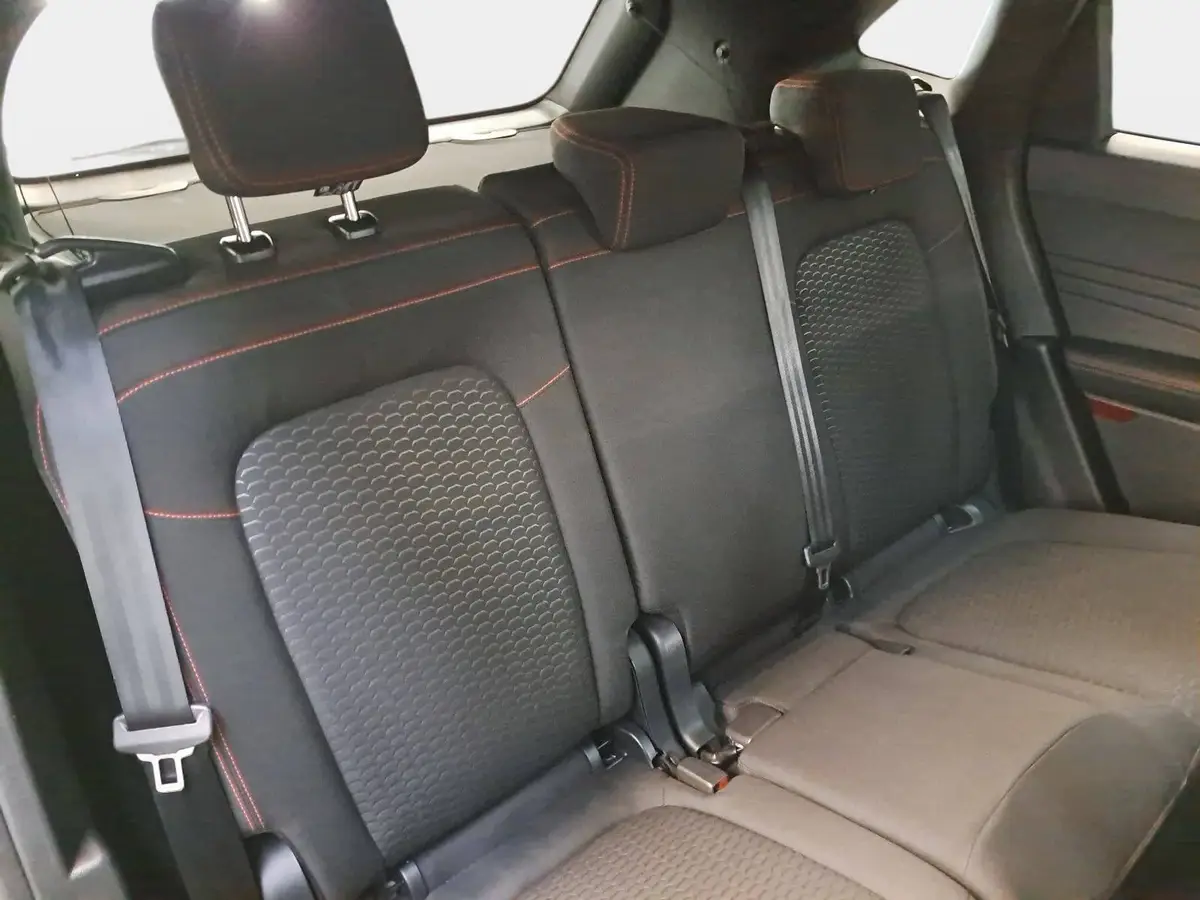 FORD KUGA 1.5 EB AUTO. ST-LINE NAVI LED KLIMAAUTO WINTER SIC