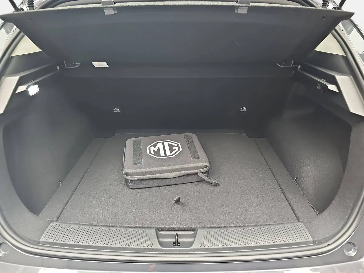 MG MG4 EV 64 KWH MY26 PREMIUM