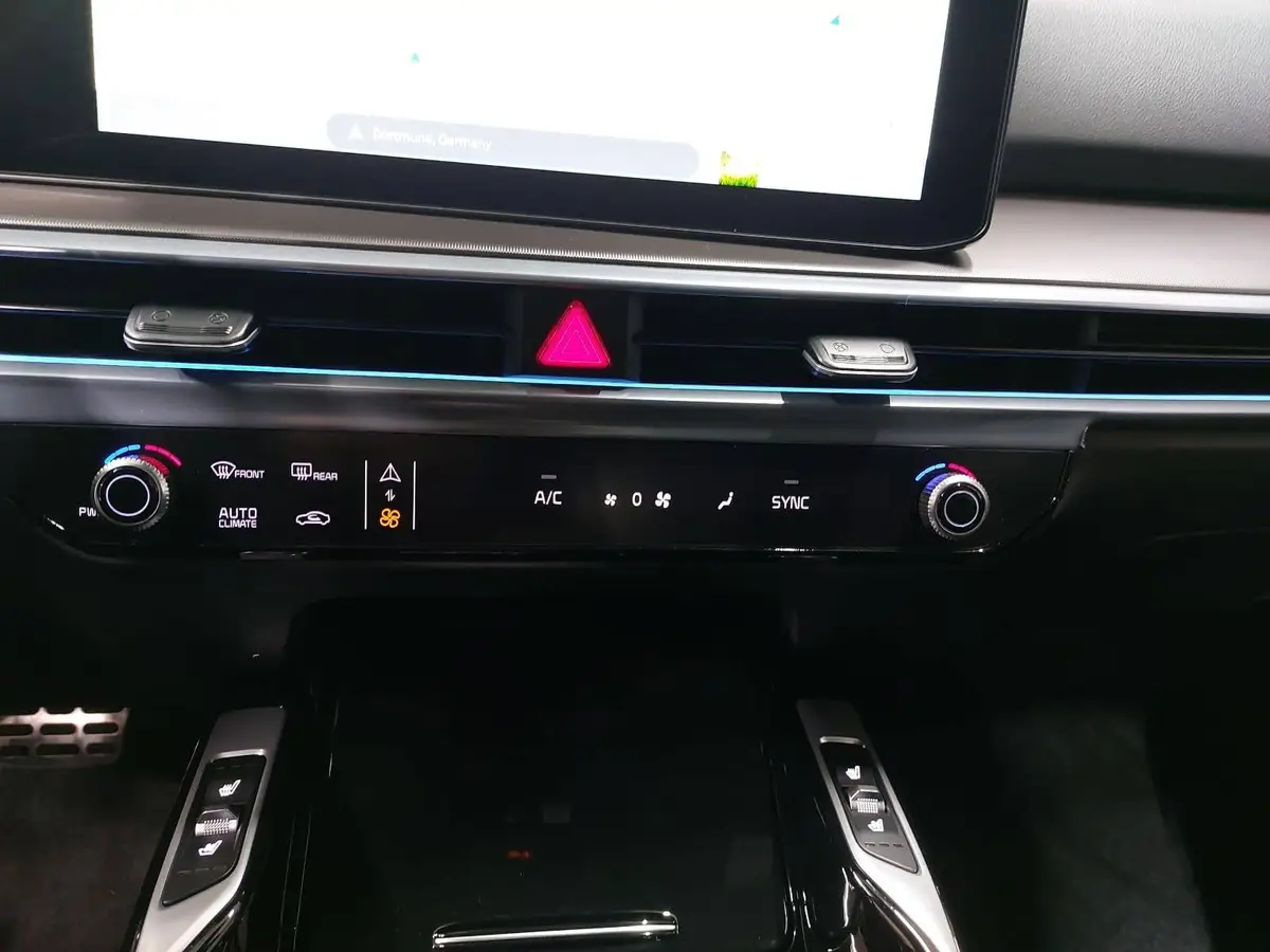 KIA SORENTO 2.2 CRDI AWD DCT8 PLATINUM LEDER NAPPA PREMIUM GLASDACH AHK