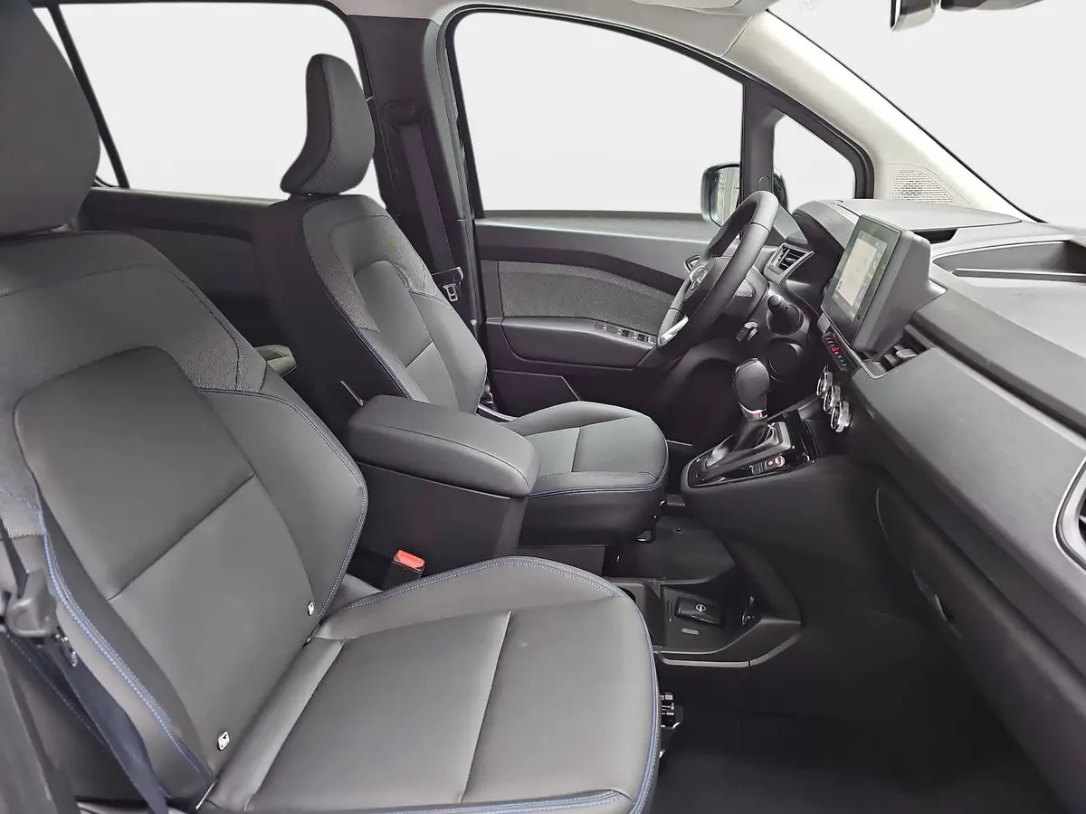 NISSAN TOWNSTAR KOMBI 1.3 DIG-T L2 2.3T AUTO. TEKNA 7-SITZER