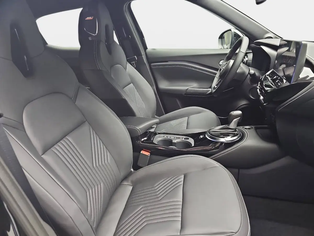 NISSAN JUKE 1.6 HYBRID AUTO. TEKNA NAVI BOSE