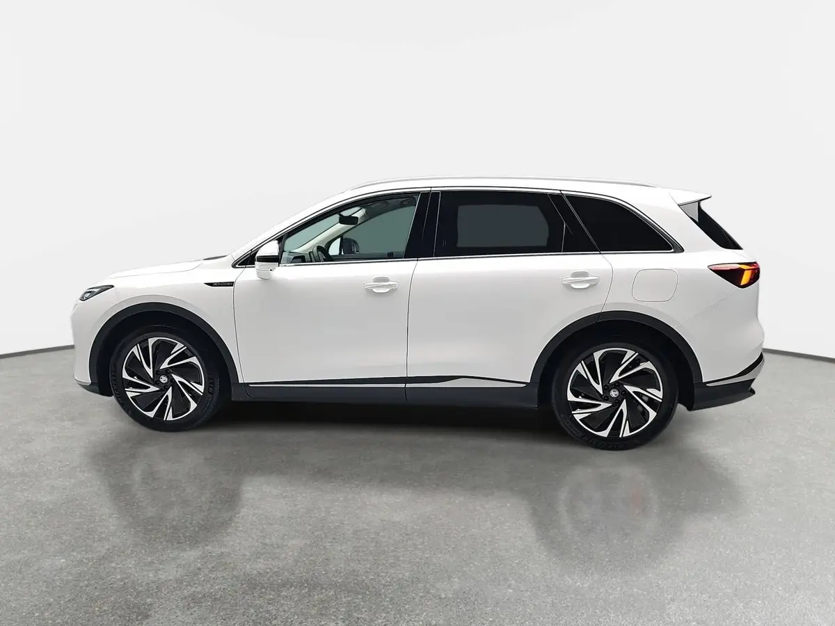 MG ANDERE EV 77 KWH LUXURY PANORAMA LEDER 20-ZOLL