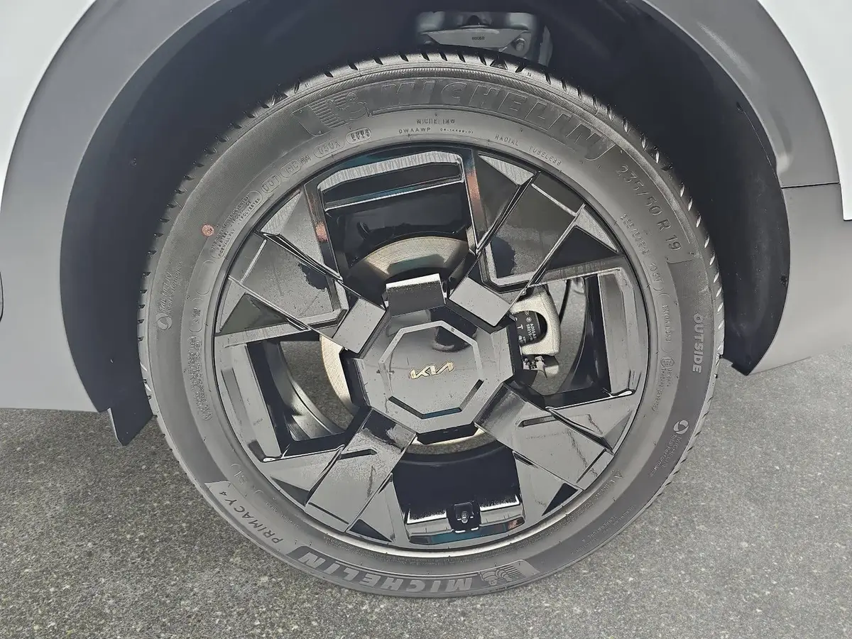 KIA SPORTAGE 1.6 T-GDI 150 2WD DCT BLACK EDITION MJ27 DRIVEWISE