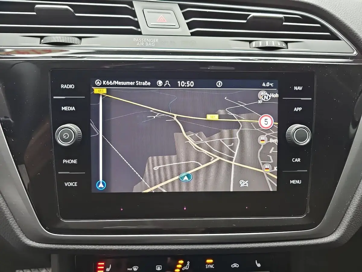 VW TOURAN 1.5 TSI DSG COMFORTLINE NAVI LED ACC SPUR WINTER 7