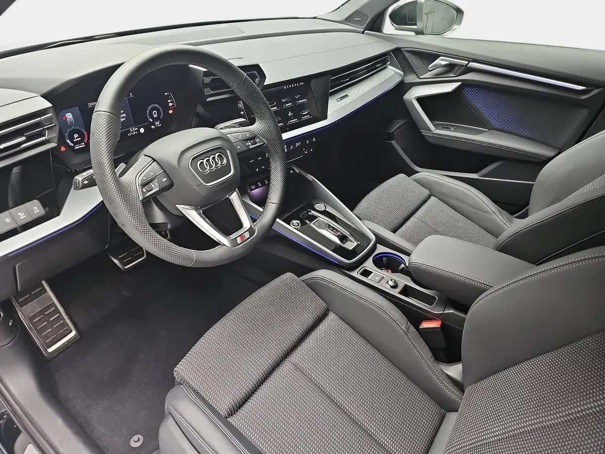 AUDI A3 35 TFSI DSG SPORTBACK S LINE NAVI LED KAMERA LM18