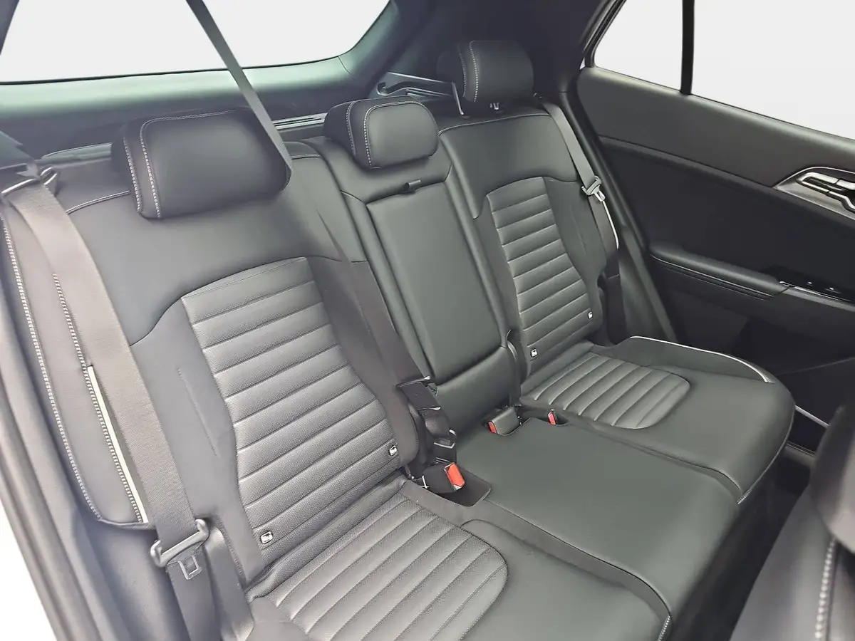 KIA SPORTAGE 1.6 CRDI DCT AWD GT-LINE SCHW.DACH DRIVEWISE GLASDACH SOUND