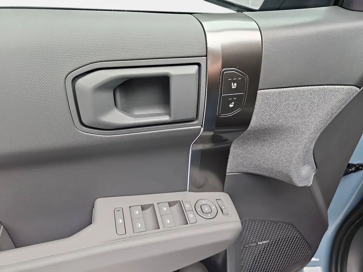 KIA EV3 81.4 KWH EARTH MJ26 WINTER BUSIN. UPGRADE DRIVEWISE-PARK DESIGN SOUND