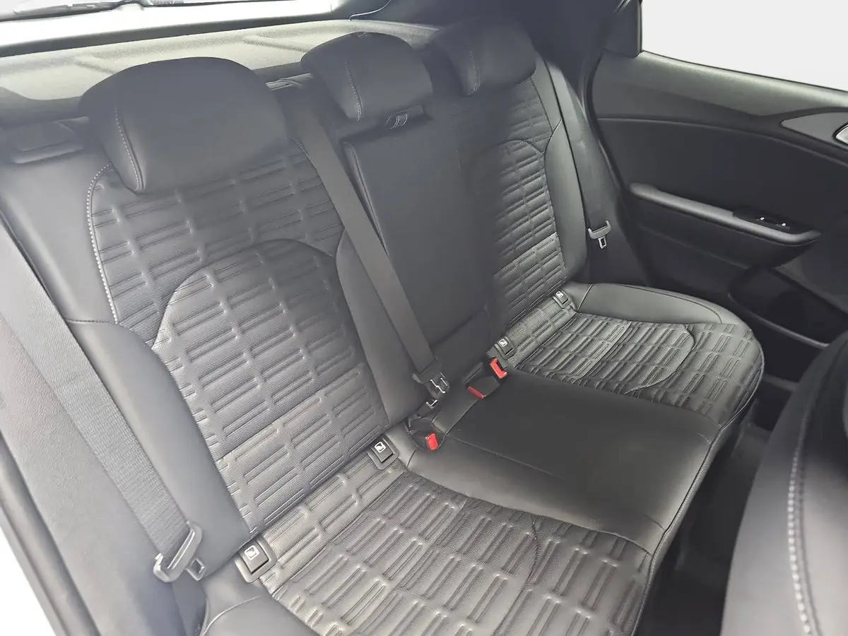 KIA XCEED 1.6 T-GDI 180 DCT SPIRIT MJ27 SOUND SITZ ADVANCED