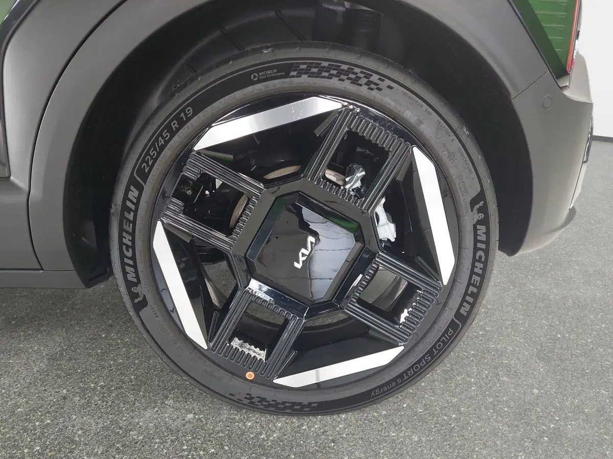 KIA EV2 61.0 KWH GT LINE MJ27 WINTER-CONNECT 22KW-AC TECHN DRIVEWISE-PARK KOM GD